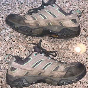 Merrell Brown and Gray Hiking Shoes with superfeet green inserts